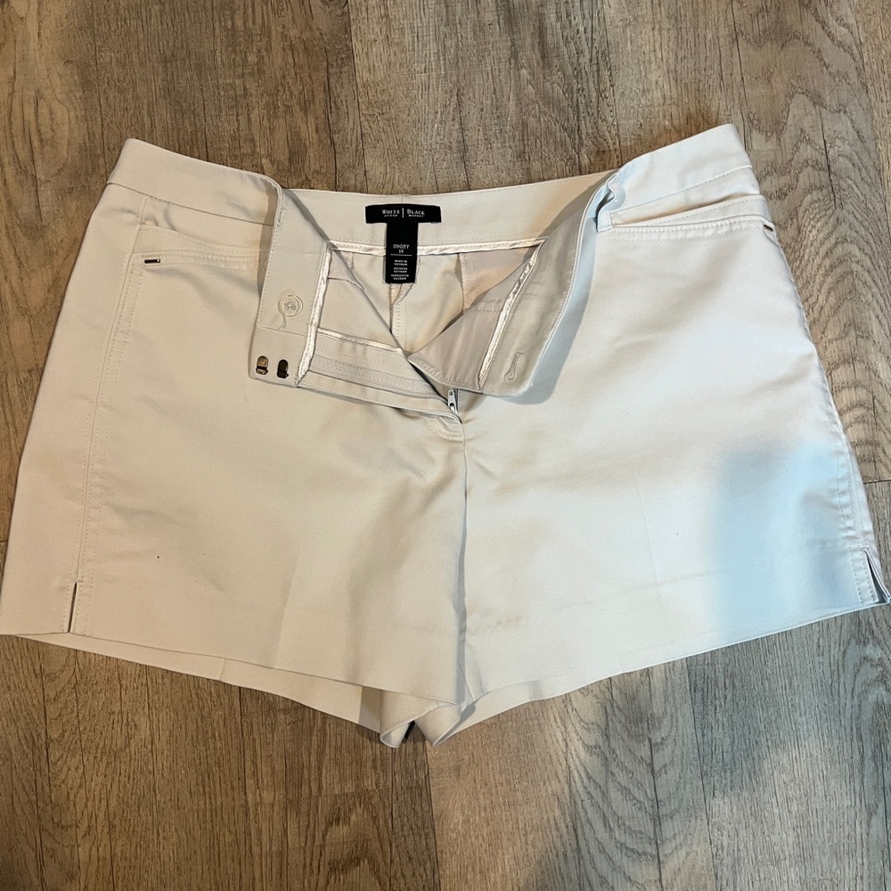 White House Black Market Cream Women's Shorts